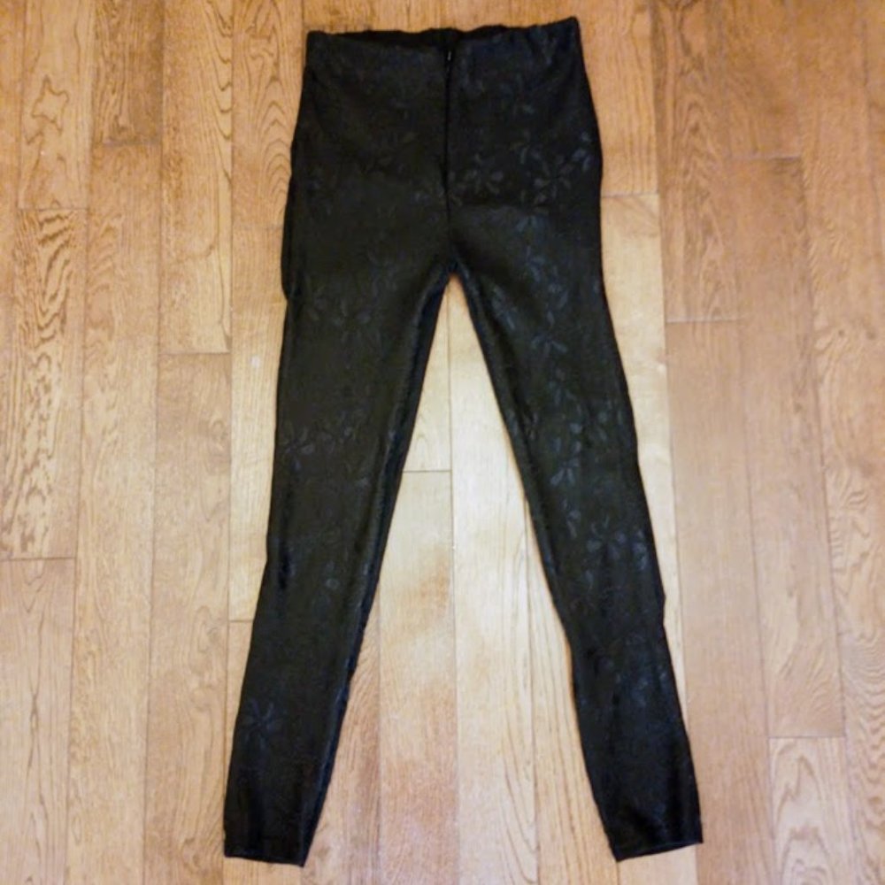 H&M Black Floral Print Dress Pants - Women's US/UK 2